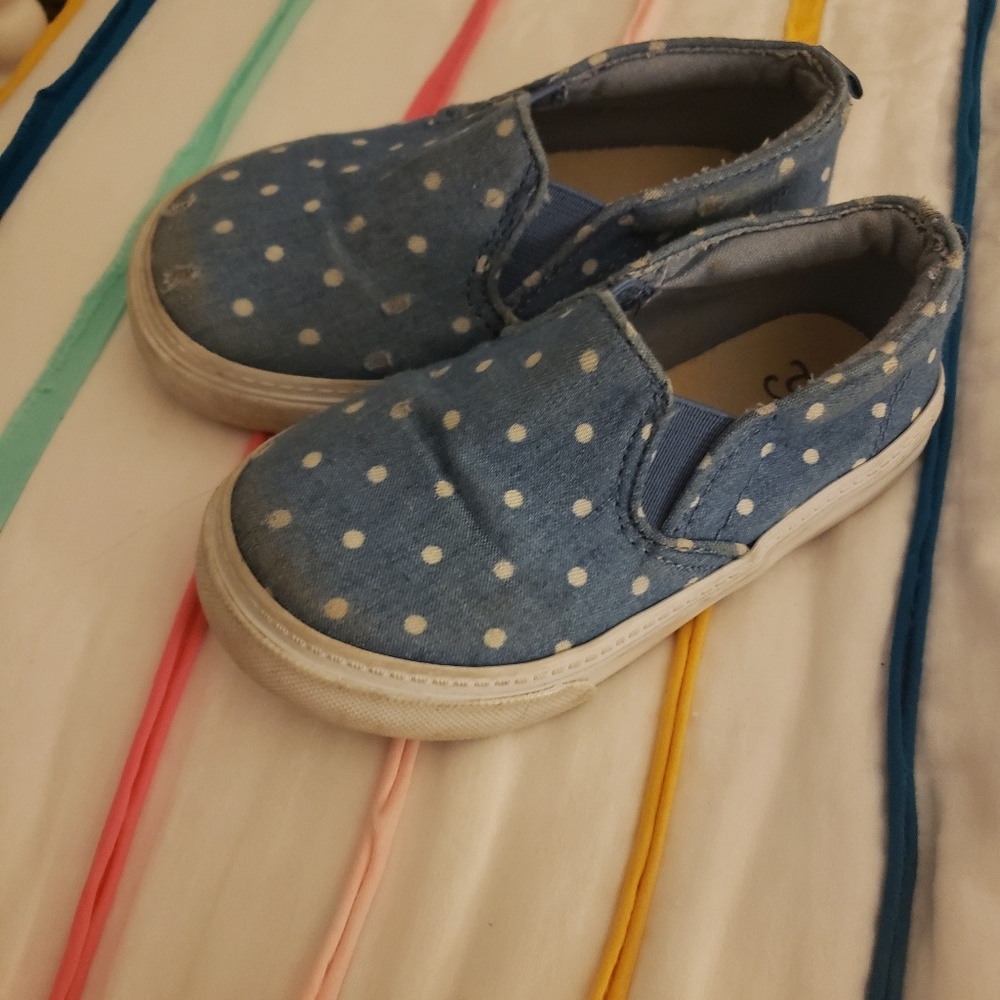 Gap slip on sneakers